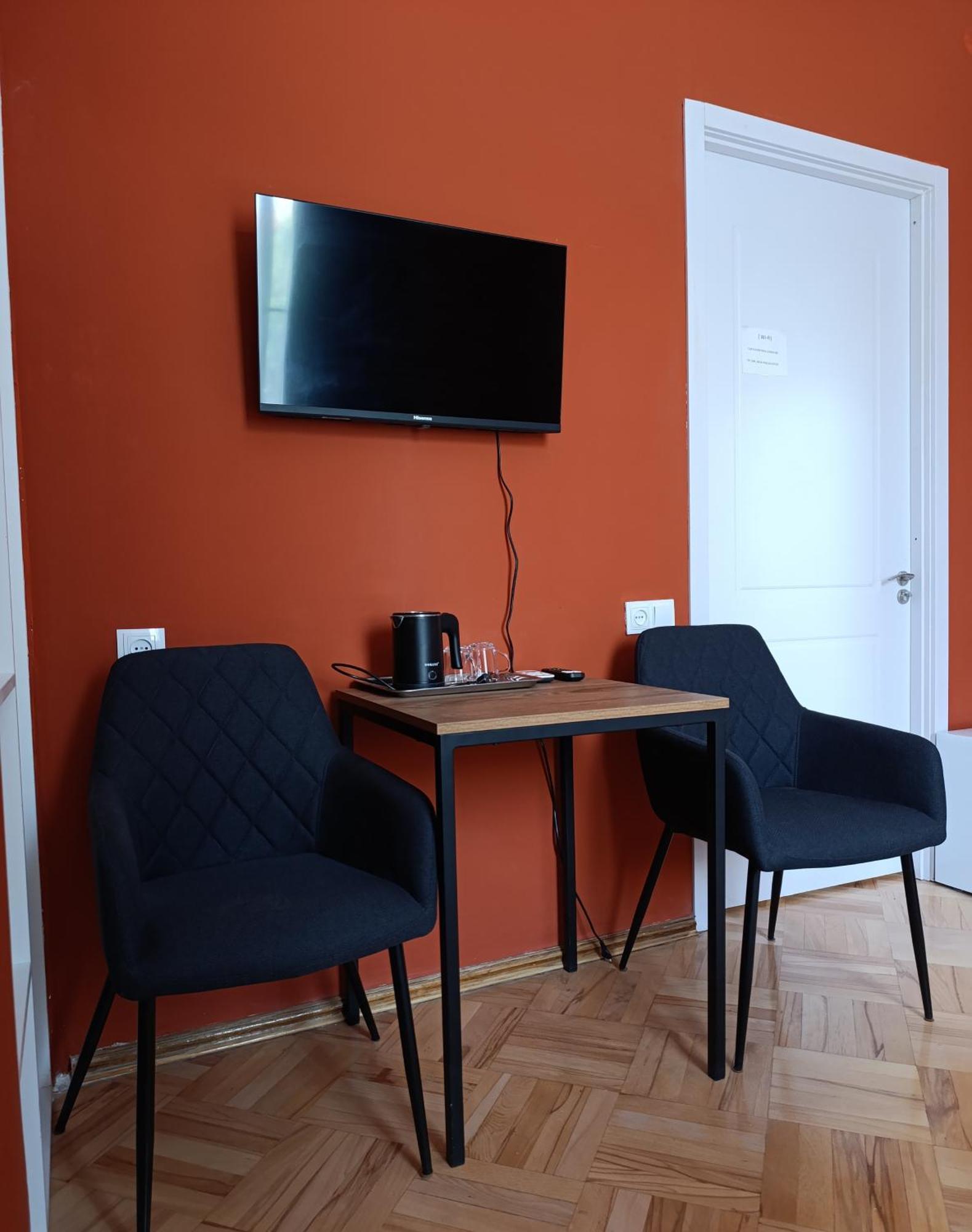 Guest House Top Floor Telavi Luaran gambar