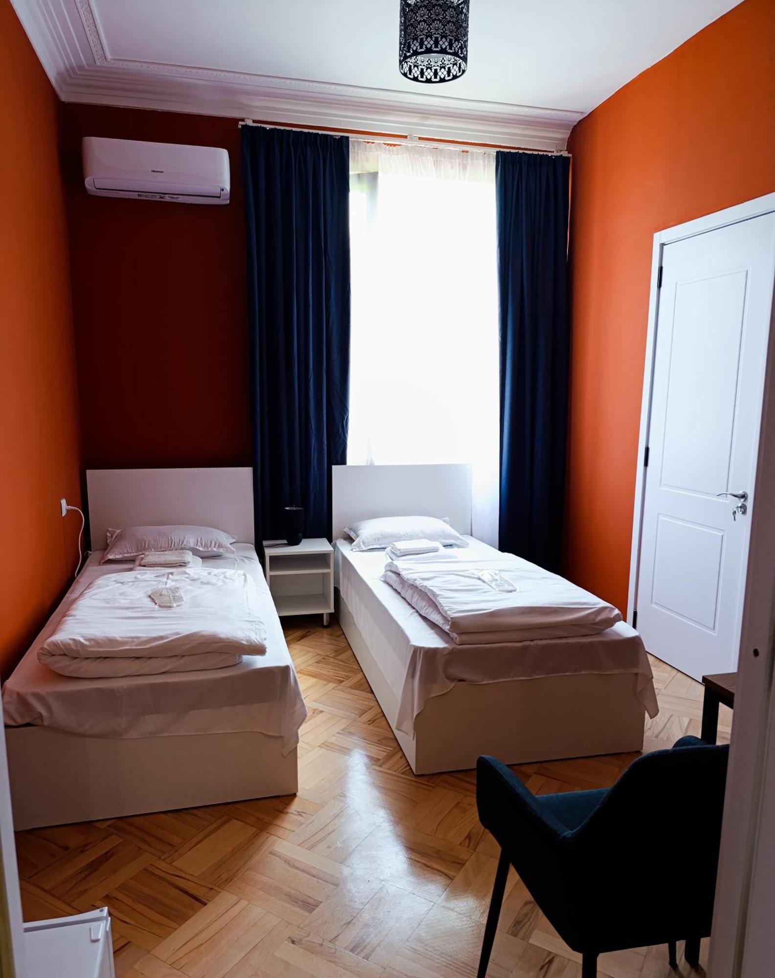 Guest House Top Floor Telavi Luaran gambar